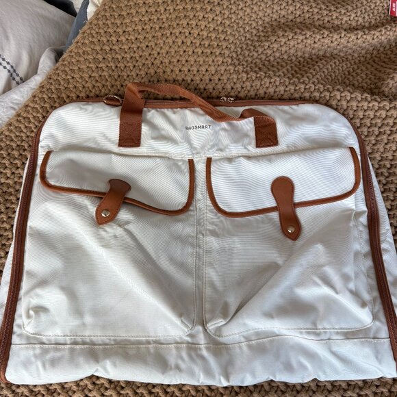 Bagsmart Garment Bag White Canvas With Brown Leather Trim and Gold Accents - Picture 1 of 12